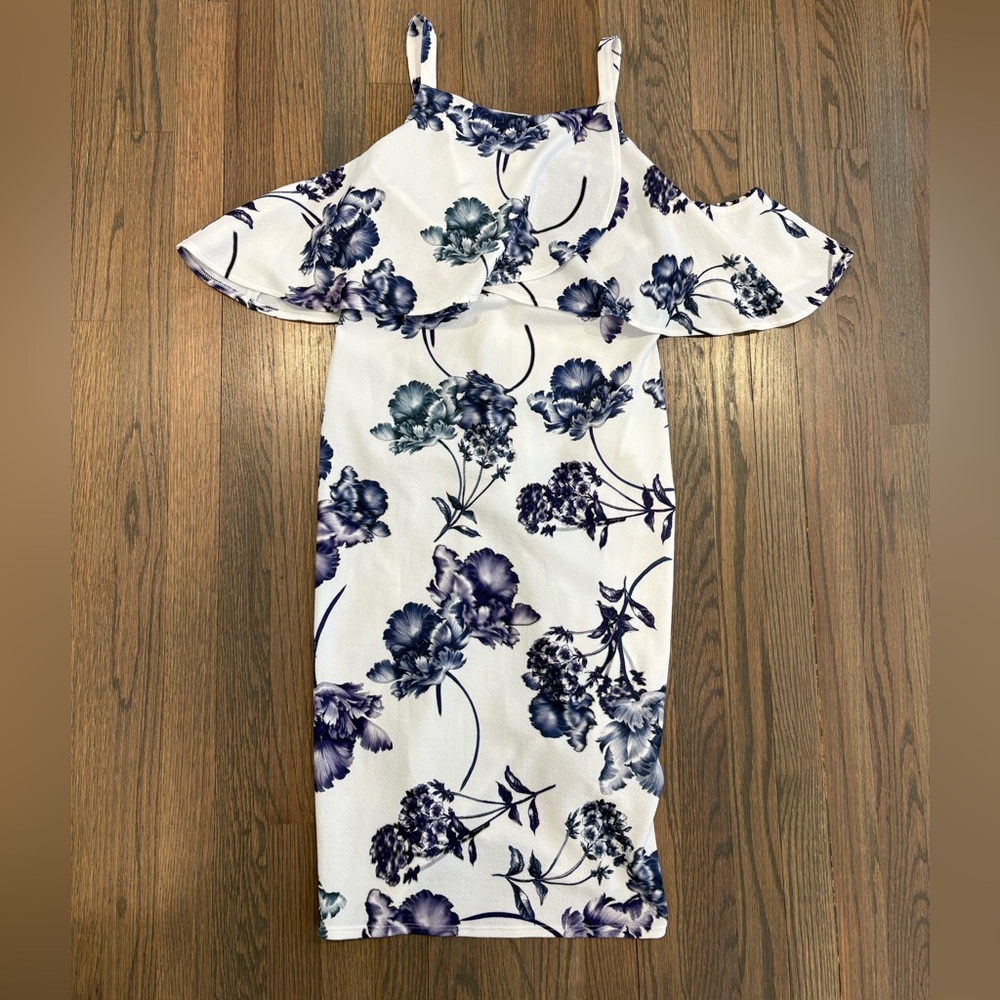 Maternity & Nursing Floral Off-Shoulder Dress, size 8